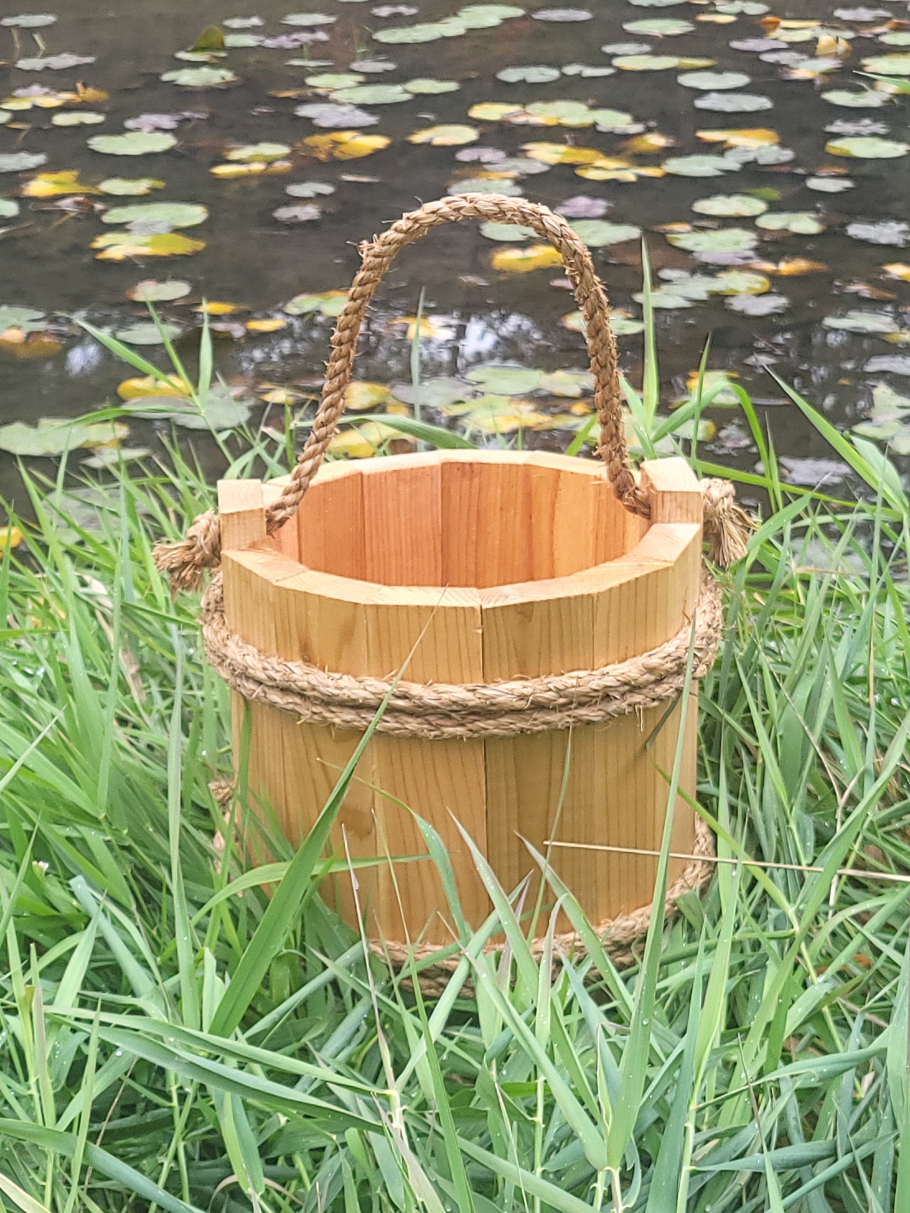 Cedar Wood Sauna Bucket by Sauna Fauna